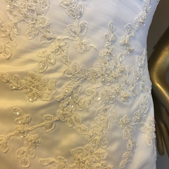 MICHELANGELO ๐ฅ Beaded Strapless Tulle Lace Wedding Dress - David's Bridal NEW!! - Picture 4 of 16